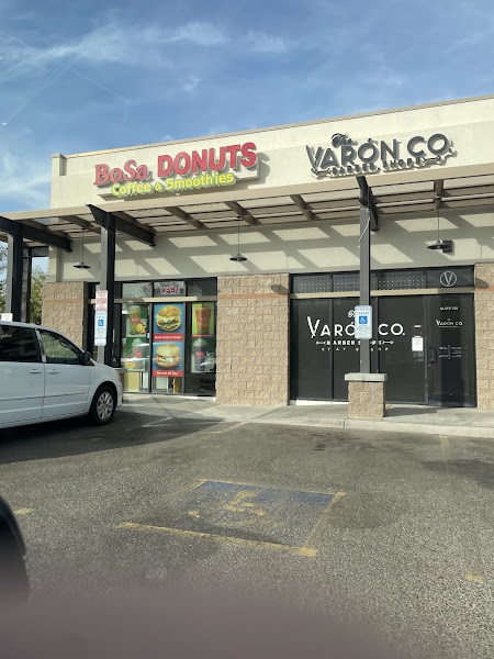 Bosa Donuts 2