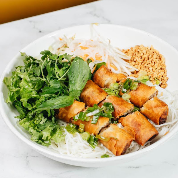 Hello Vietnam Pho & Roll - Tatum 4
