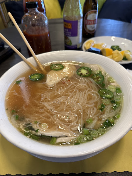 Hello Vietnam Pho & Roll - Tatum 5