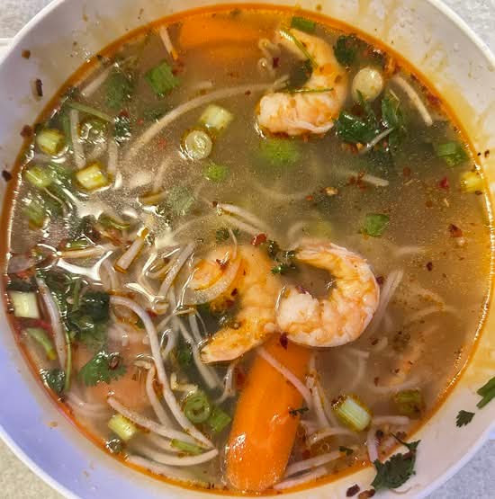 Phở 32 Vietnamese Kitchen 5