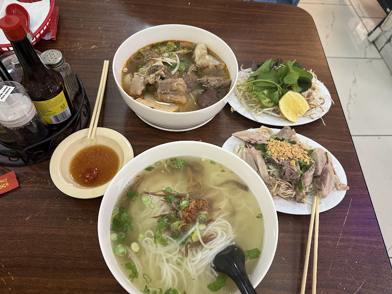 Bun Bo Hue | Tung Ga Loi 4