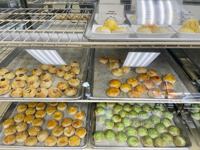 Ching's Famous Hopia 5