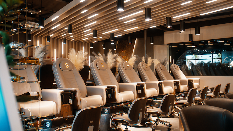 Element Nail Bar - Arcadia
