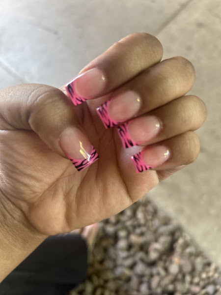 Nice Nails & Spa 5