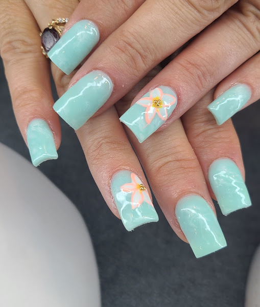 M3V The Nail Bar 5