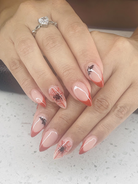 Lana's Nails & Spa 3