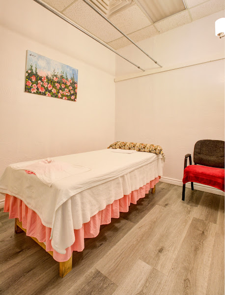 Bell Spa - Massage and Reflexology 3