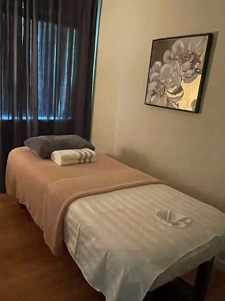 European Massage Tanning & Spa 3