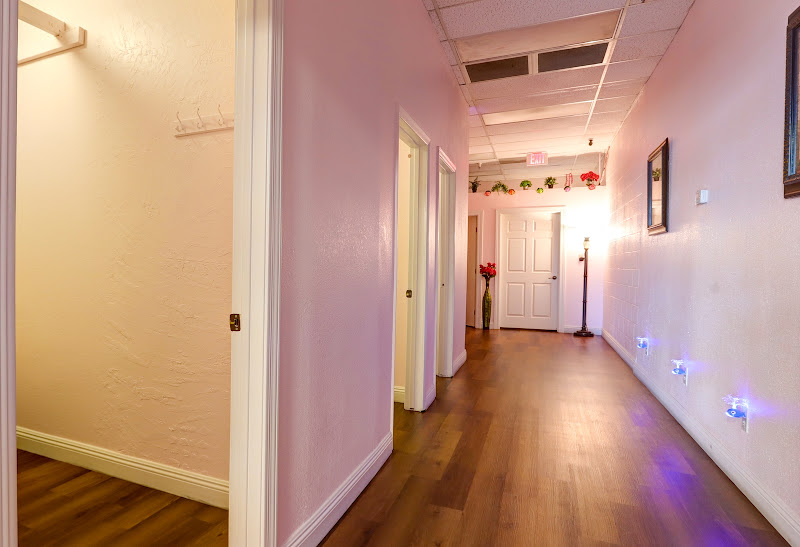 Hong Tai Massage 4
