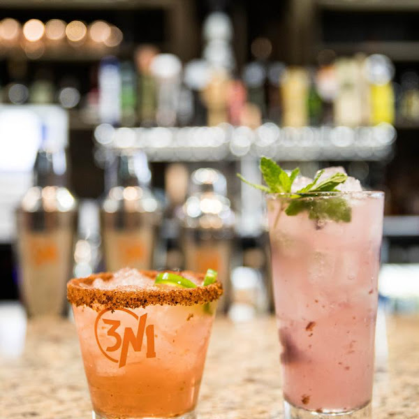 3N1 Sports Bar & Grill 3
