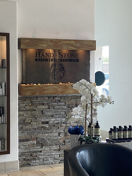 Hand & Stone Massage and Facial Spa 2