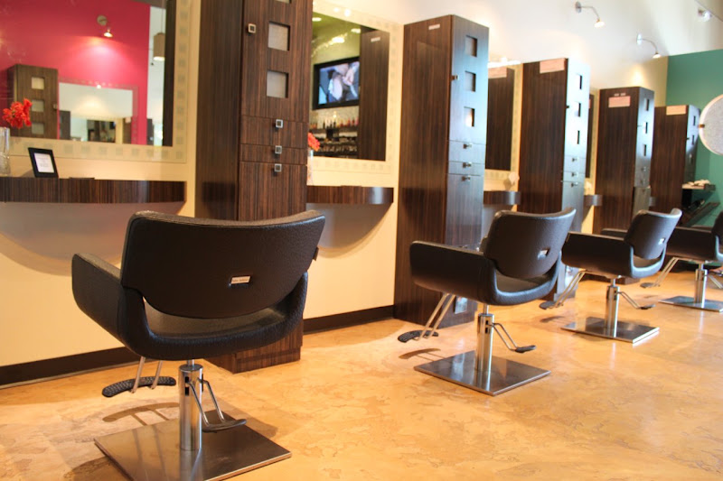 Focal Point Salon & Spa @ The Vibe Bar 3