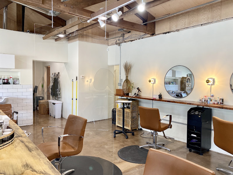 Swoon Salon + Boutique 5