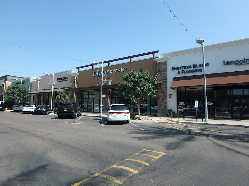 The Beauty District Salon Suites at Desert Ridge Marketplace 3