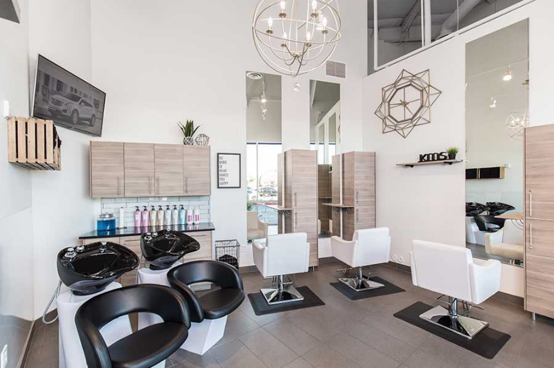 The Beauty District Salon Suites at Desert Ridge Marketplace 4