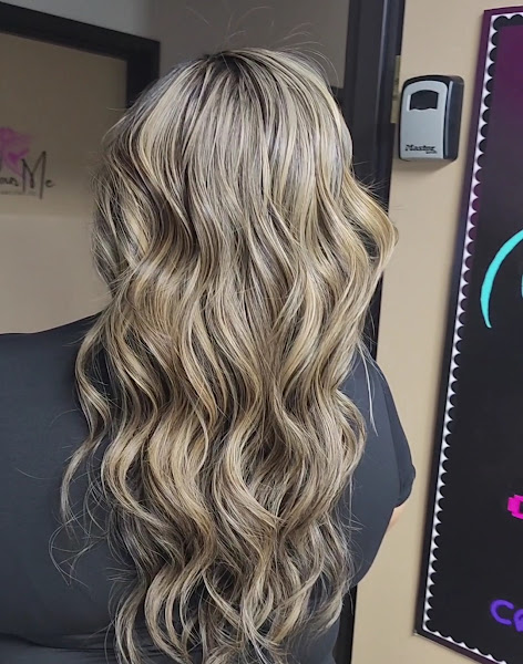Gala Hair Salon & Color Specialist 4