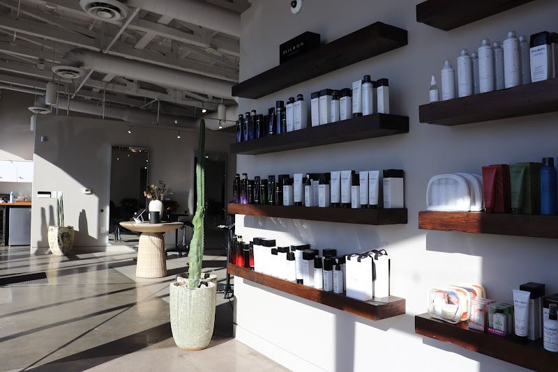 Root Salon 5