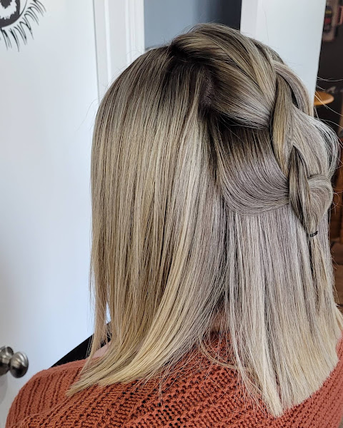 Glamour Moderno Beauty Salon And Barber Shop 3