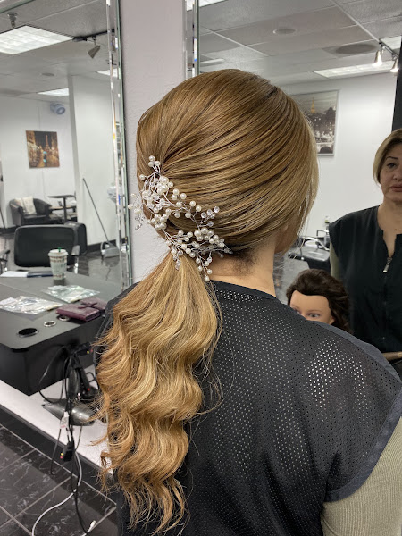 Sal’s Hair Salon 4