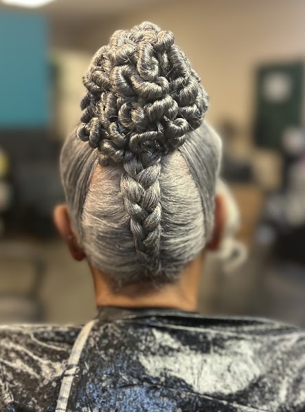 Melinda's Style Boutique Hair Salon 4