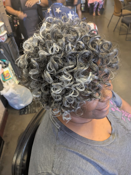 Melinda's Style Boutique Hair Salon 5