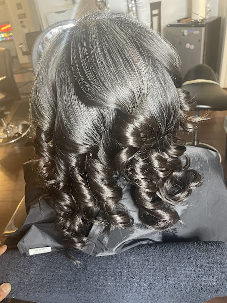 Hair I Am 4