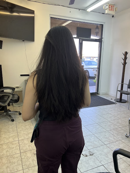 Nadia's Hair Studio 5