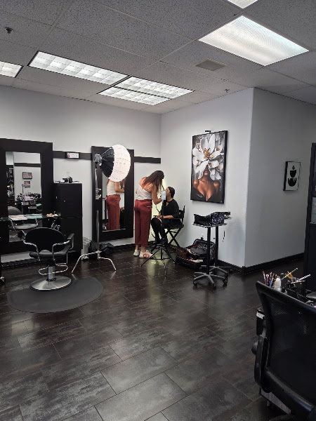 Wilds Salon 24
