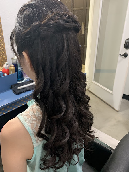 Asian Hair Stylist - Jennifer Lai Salon 4