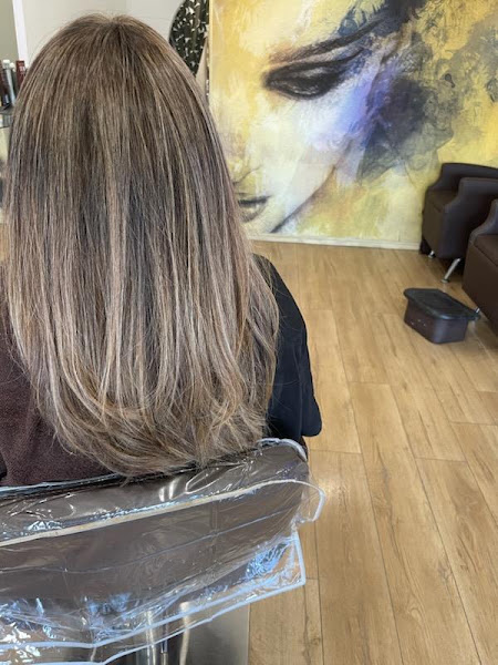 Ruris Salon