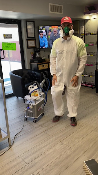 Laura's Beauty Salon & Barbershop LLC 3