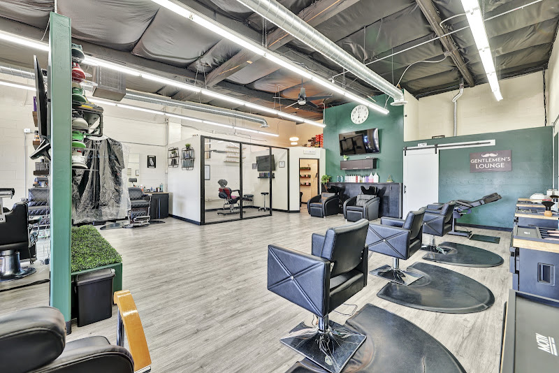 SQ Hair Studio 4