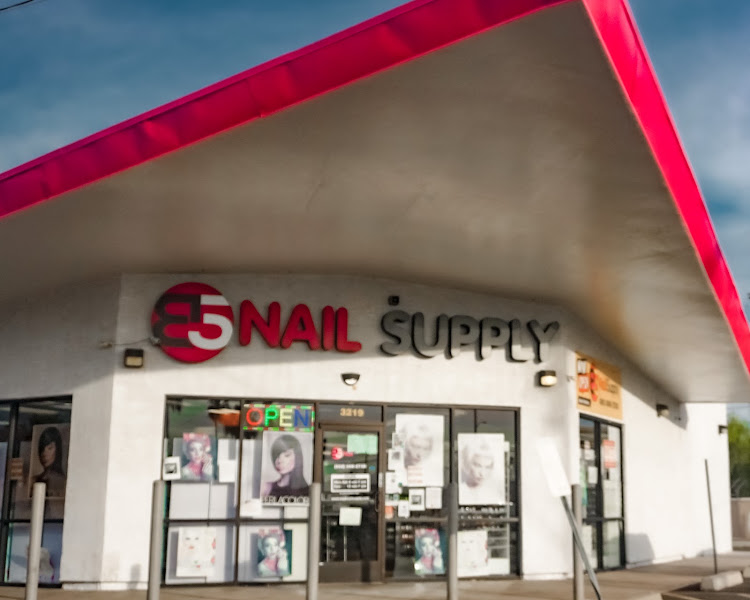 B5 Nail Supply