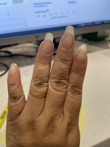 Pro Nails 4