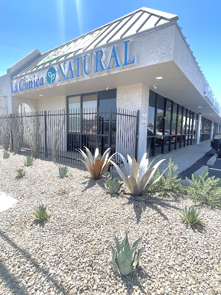 La Clinica Natural - Phoenix 3