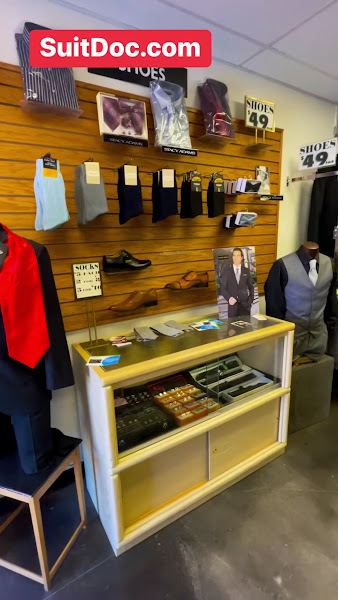 Suit Yourself Outlet 3