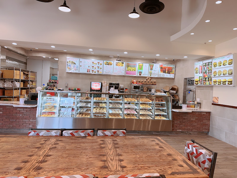 BoSa Donuts