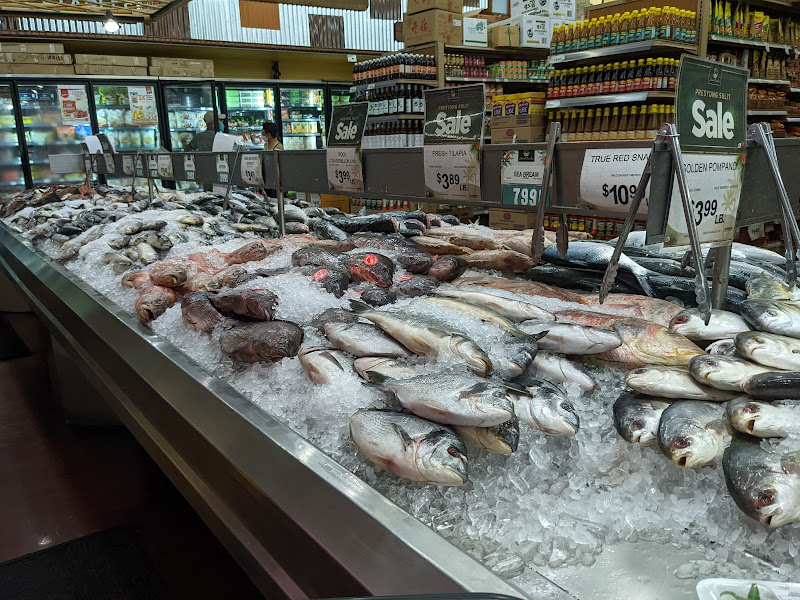 Manila Seafood Oriental Market 2