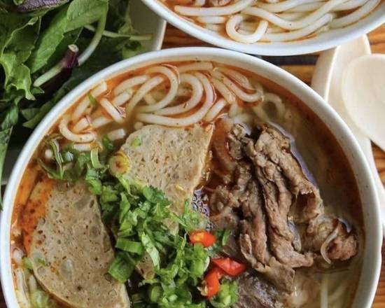 Saigon Hut 5