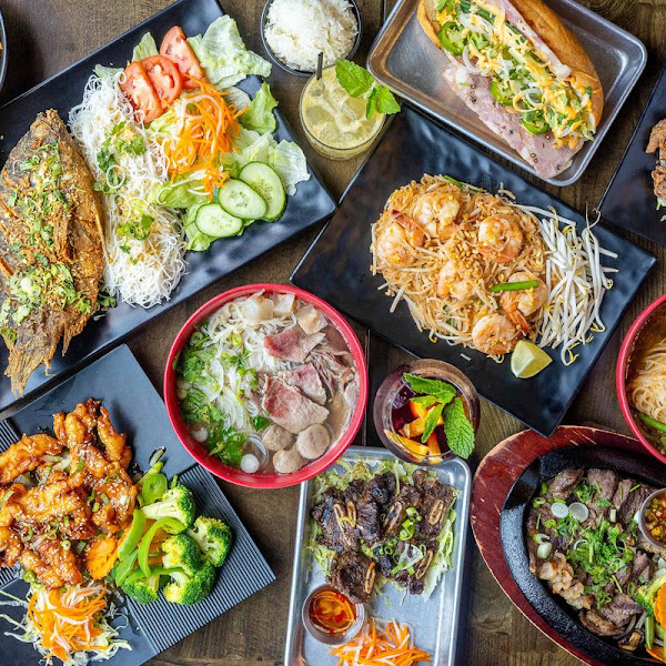 29 Bistro | Pho X Thai [DEDHAM] 4