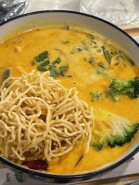 Mae Asian Eatery 4