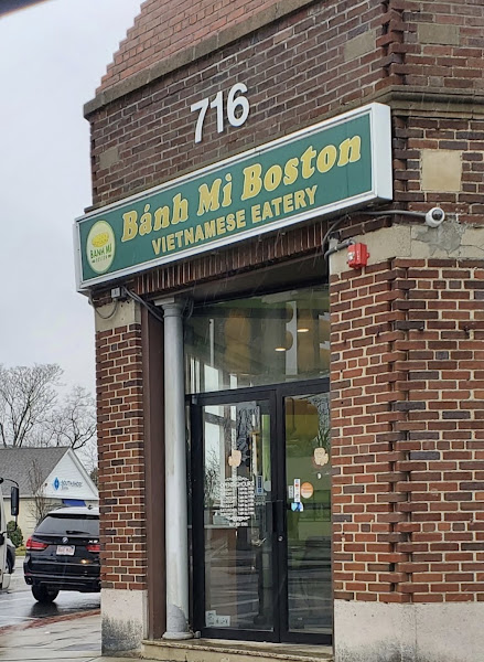 Út Bánh Mì 5