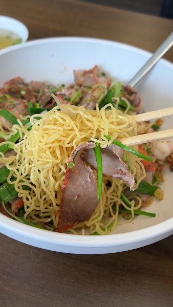 Bánh Mì Lê 3