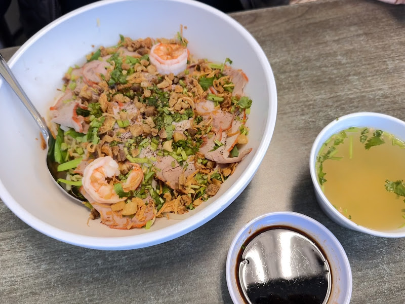 Bánh Mì Lê 4