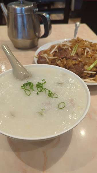 Great Taste Bakery & Restaurant 3