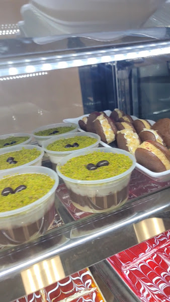 Oba Bakery & Cafe 3