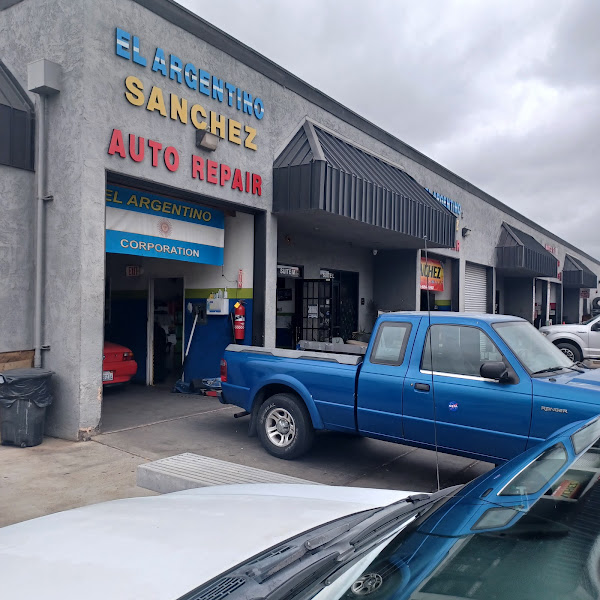 El Argentino Sanchez Auto Repair 4