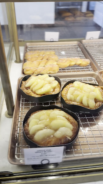TOUS les JOURS Bakery Café - Quincy 3