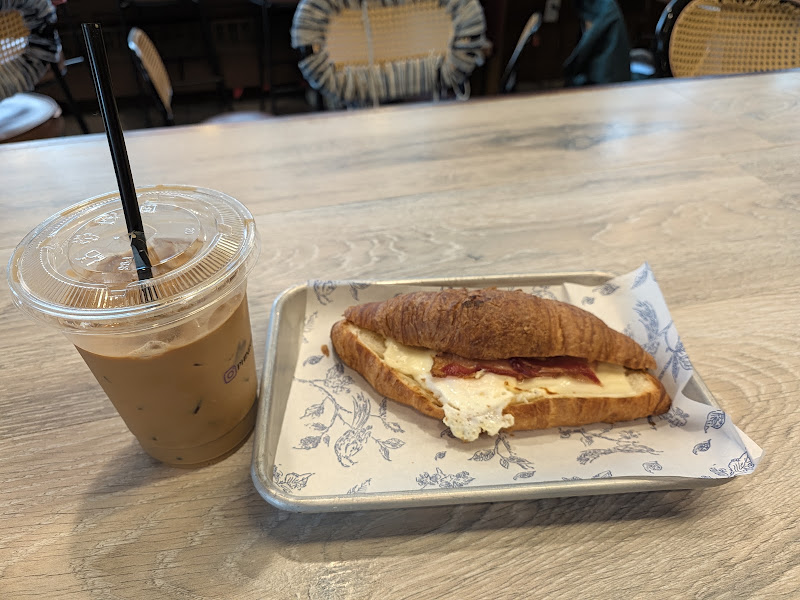 Phinista Cafe 5