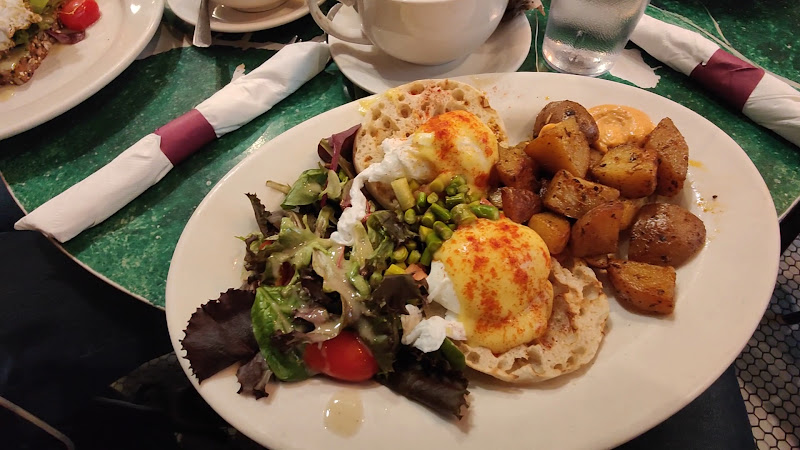 Cafe Bonjour 3